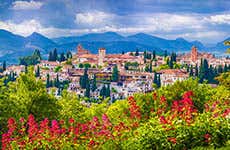 GranadaTravel Guide